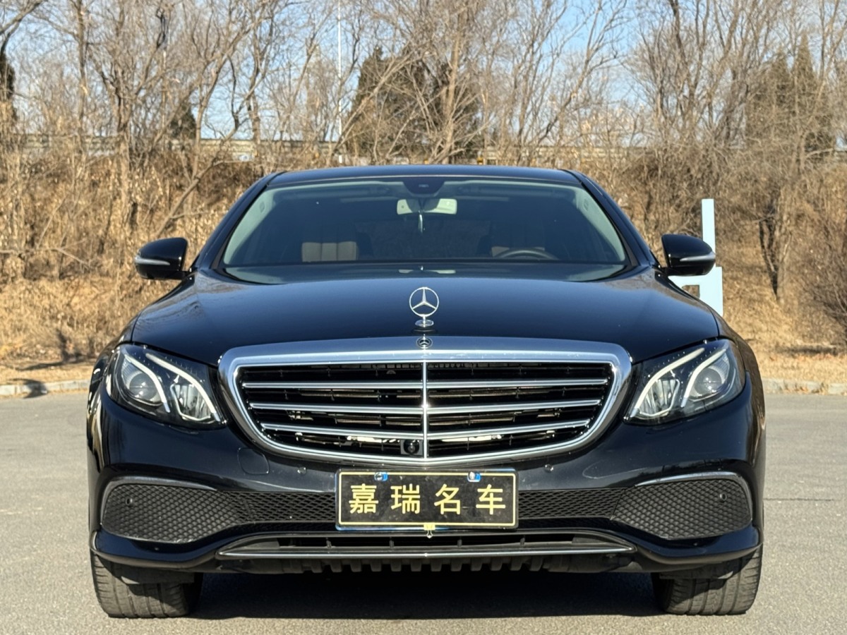 奔馳 奔馳E級  2020款 E 300 L 豪華型圖片