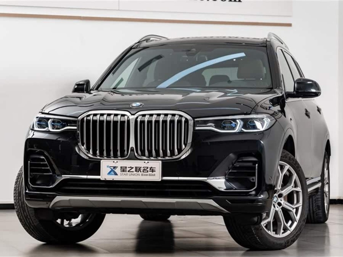 寶馬 寶馬X7  2021款 改款 xDrive40i 尊享型豪華套裝圖片