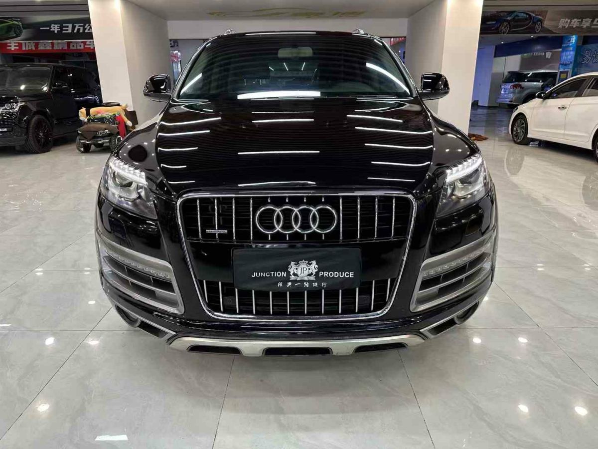 奧迪 奧迪Q7  2010款 Q7 6.0 TDI quattro圖片