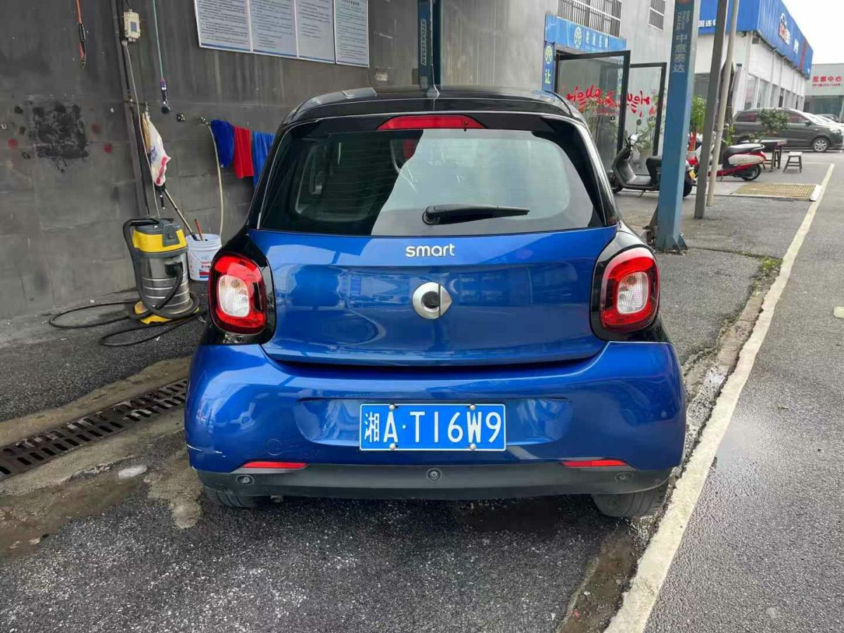 smart forfour 圖片