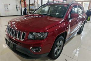 指南者 Jeep 2.0L 兩驅(qū)豪華版