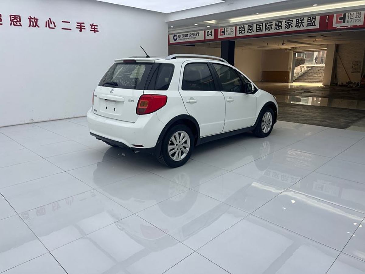 鈴木 天語 SX4  2013款 酷銳 1.6L 自動舒適型圖片