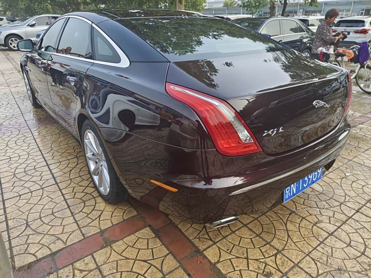 捷豹 XJ  2011款 XJL 3.0 全景商務(wù)版圖片