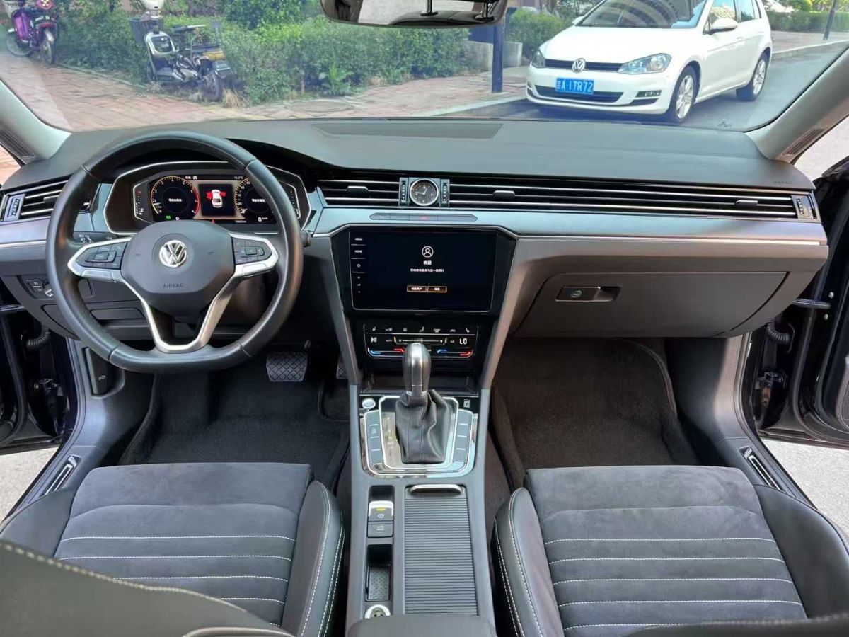 大眾 邁騰  2020款 280TSI DSG 領(lǐng)先型圖片