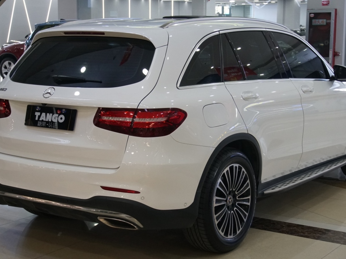 2017年11月奔馳 奔馳GLC  2017款 GLC 260 4MATIC 動感型