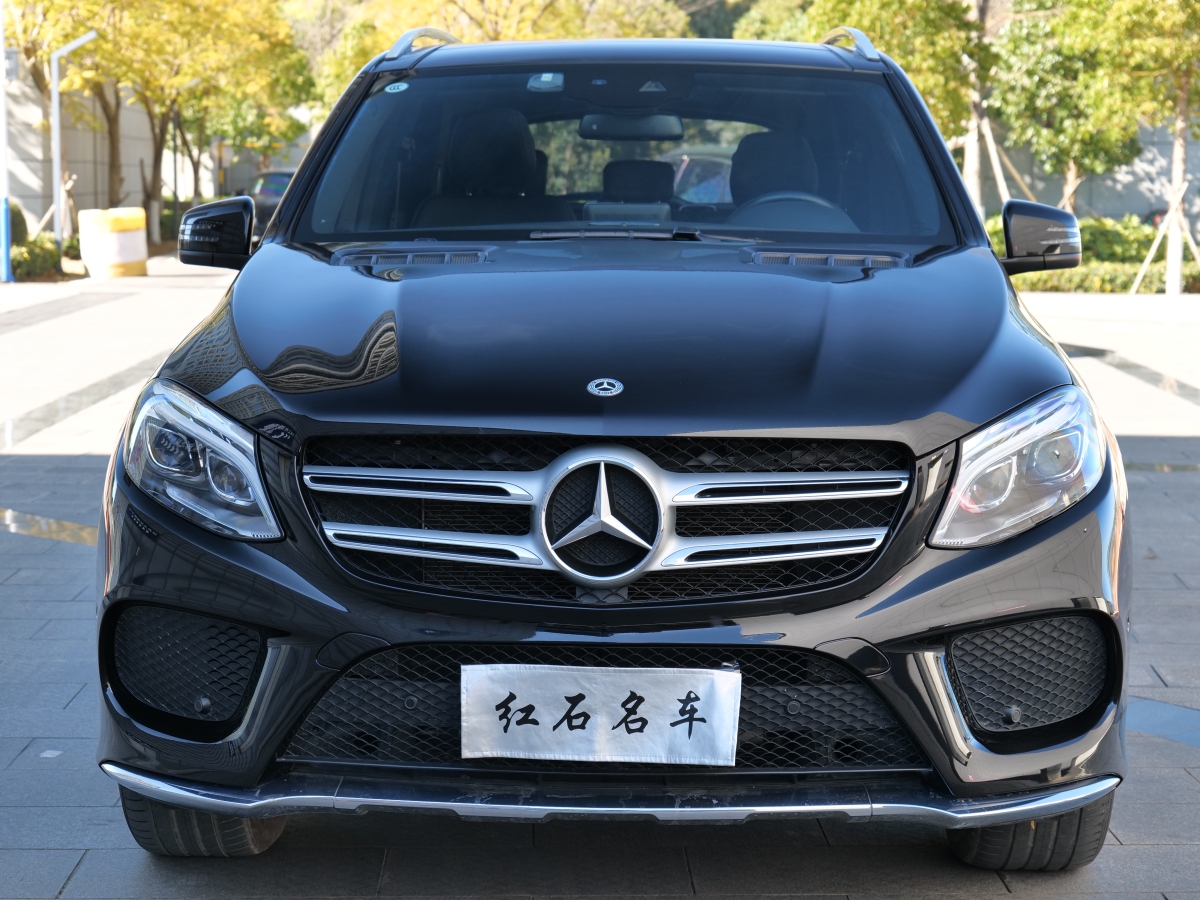 奔馳 奔馳GLE  2018款 GLE 320 4MATIC 動感型臻藏版圖片