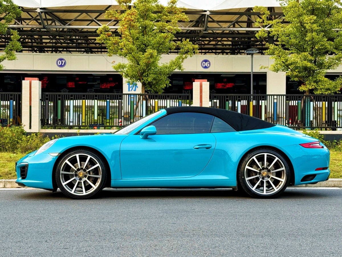 2017年9月保時(shí)捷 911  2017款 Carrera Cabriolet GTS 3.0T