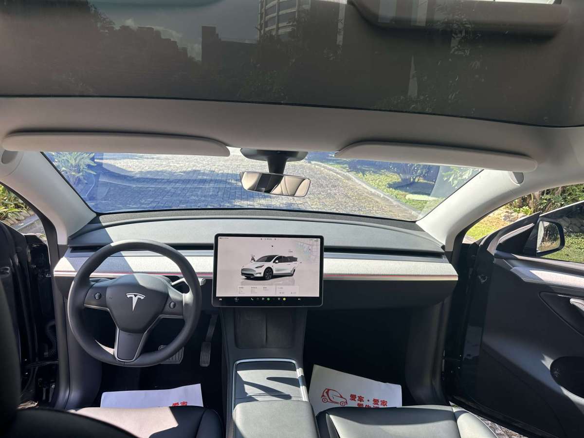 特斯拉 Model 3  2022款 后輪驅(qū)動版圖片