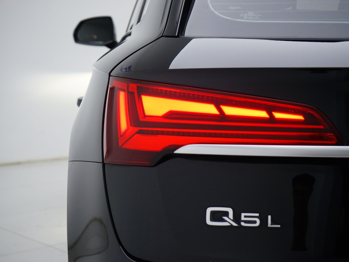 奧迪 奧迪Q5L  2021款 45 TFSI 豪華動感型圖片
