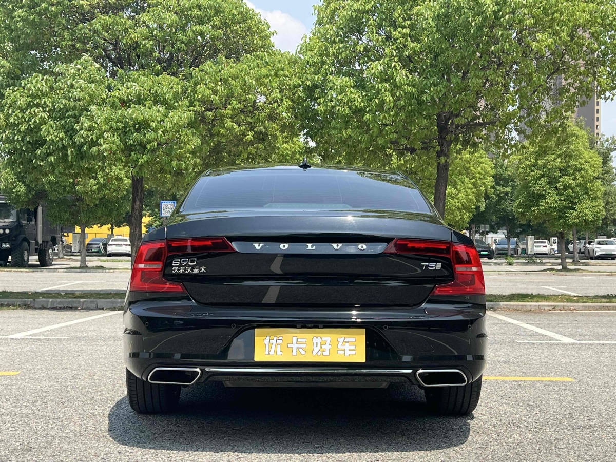 2019年10月沃爾沃 S90  2020款 改款 T5 智逸豪華版