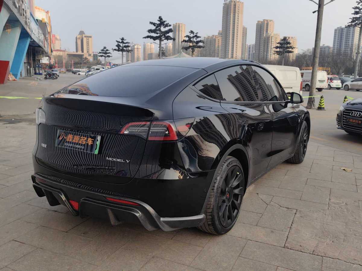 特斯拉 Model 3  2021款 改款 標(biāo)準(zhǔn)續(xù)航后驅(qū)升級版圖片