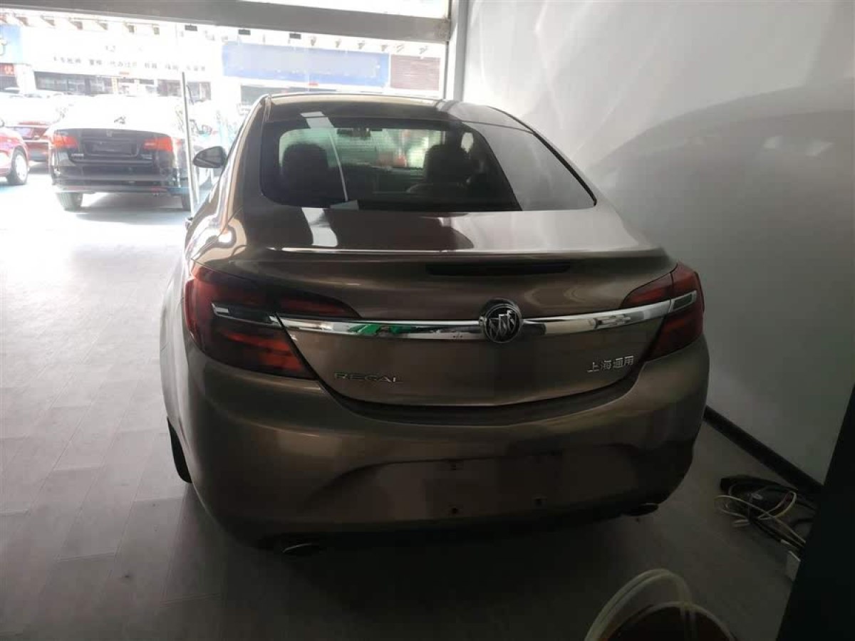 別克 君威  2015款 2.0L 領(lǐng)先時尚型圖片