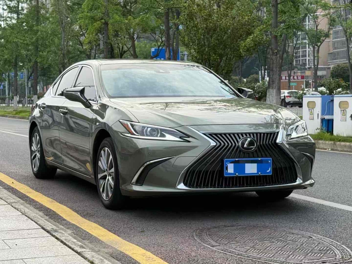 雷克薩斯 ES  2021款 200 卓越版圖片