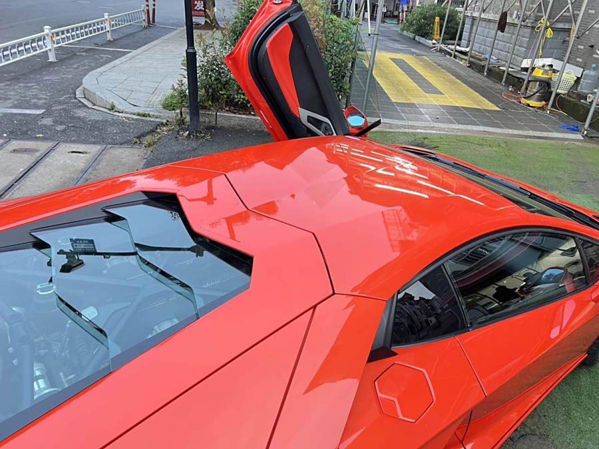 蘭博基尼 Aventador  2011款 LP 700-4圖片