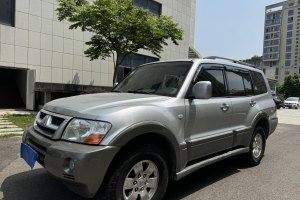 帕杰羅 三菱 3.0L AT GLS