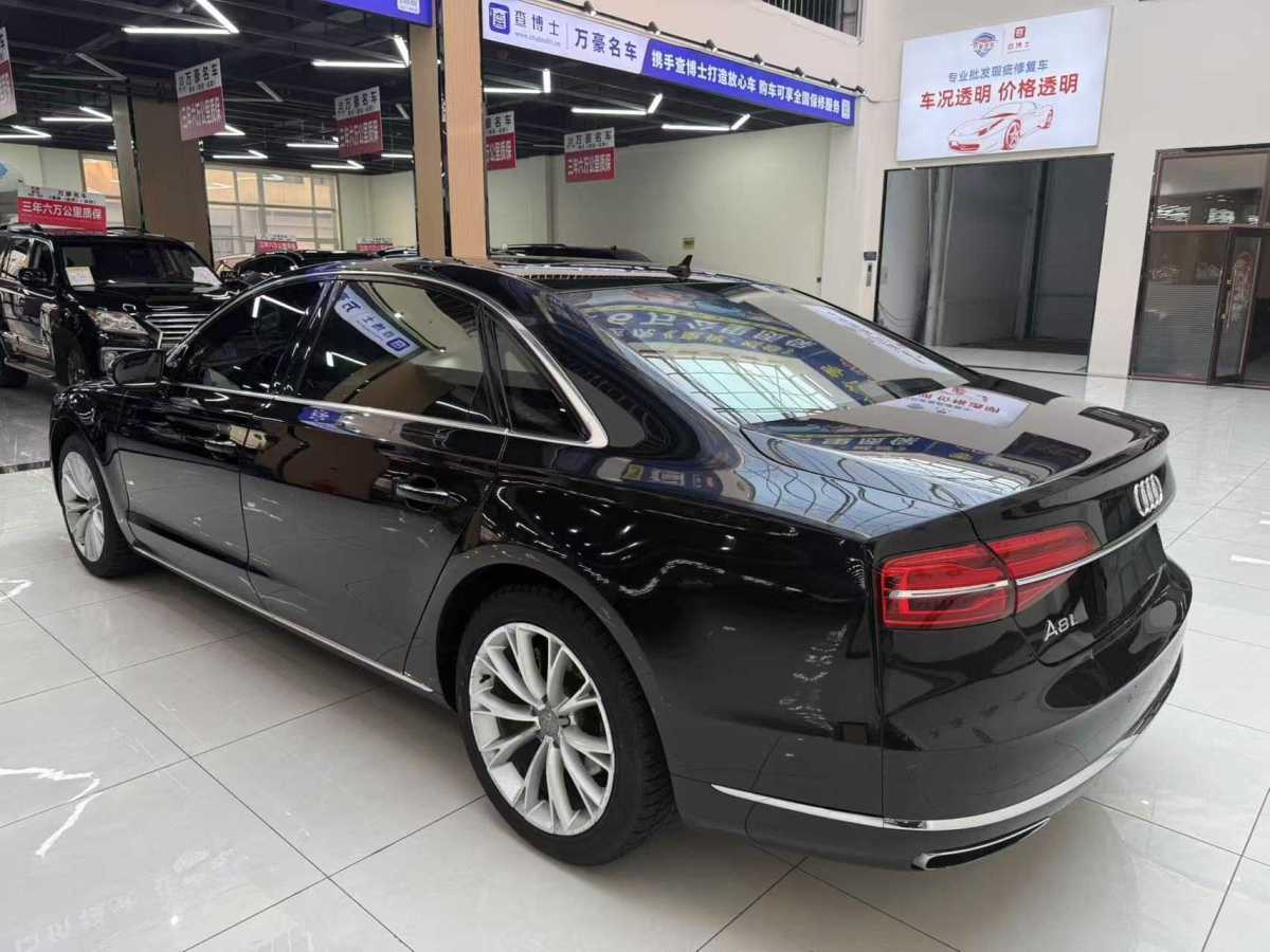 奧迪 奧迪A8  2016款 A8L 45 TFSI quattro時(shí)尚型圖片