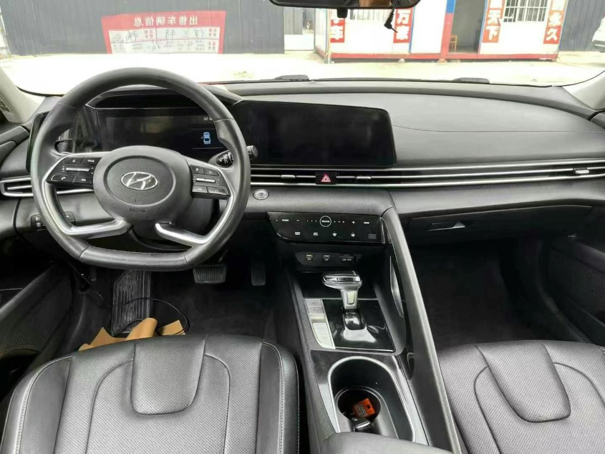 現(xiàn)代 伊蘭特  2021款 1.5L GLS領(lǐng)先版圖片