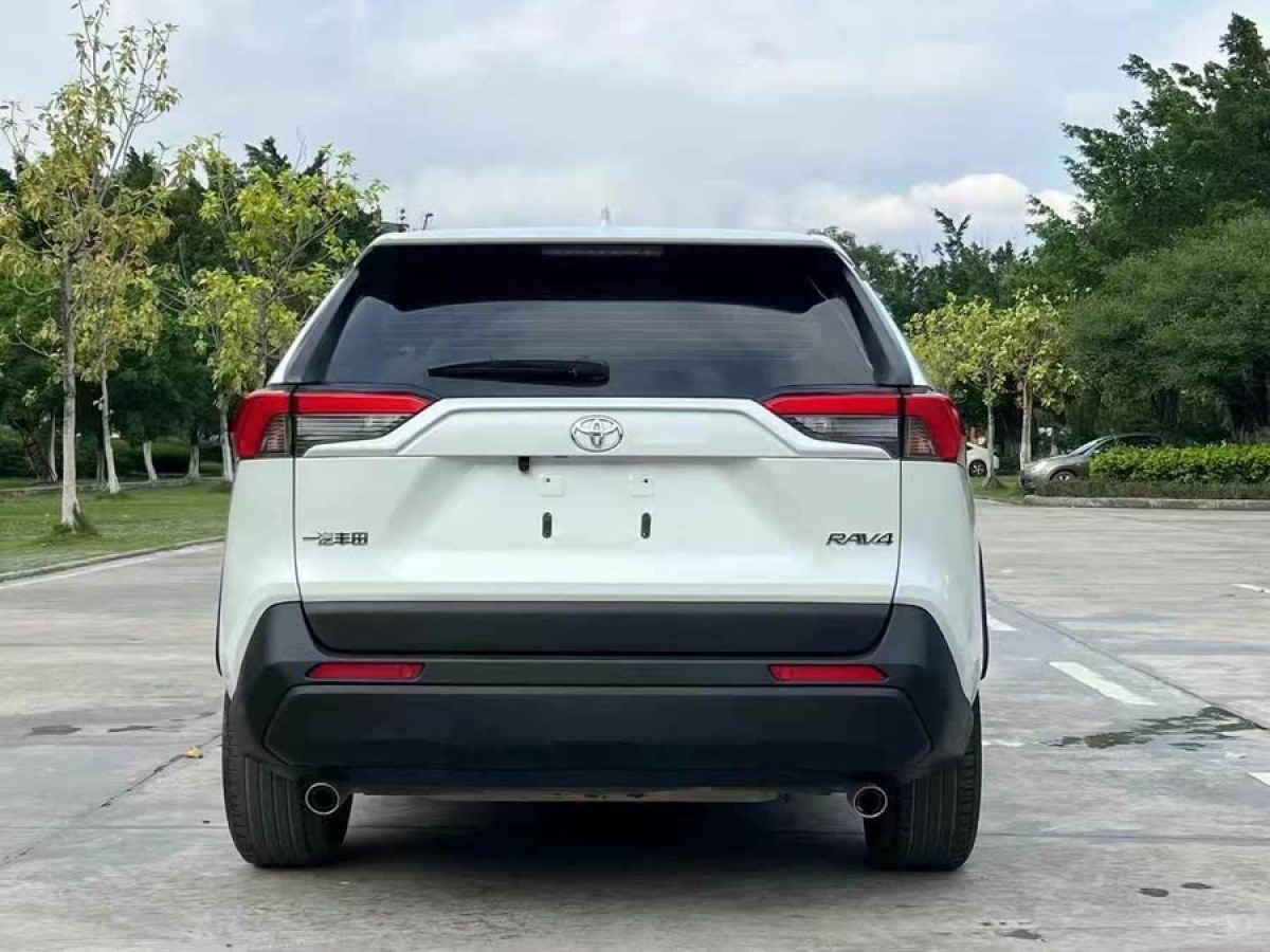 豐田 RAV4榮放  2021款 2.0L CVT兩驅(qū)都市版圖片