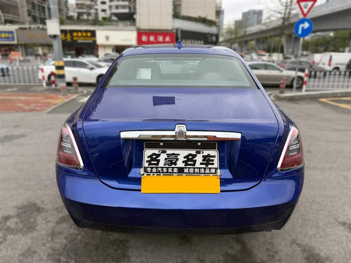 勞斯萊斯 古思特  2021款 6.7T 標(biāo)準(zhǔn)軸距版圖片