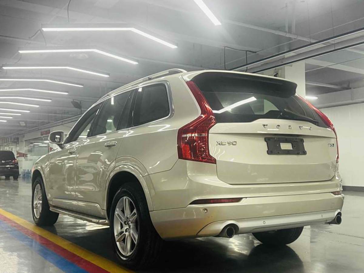 沃爾沃 XC90  2015款 T6 智逸版 5座圖片