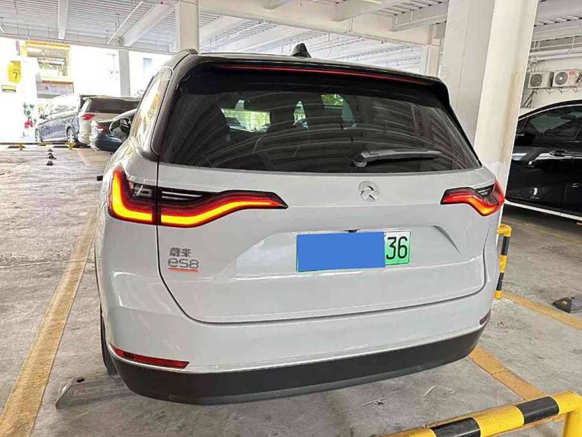 蔚來(lái) ES8  2020款 450KM 簽名版 六座版圖片