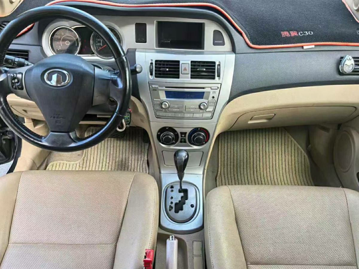 長(zhǎng)城 C20R  2011款 1.5L 手動(dòng)尊貴型圖片