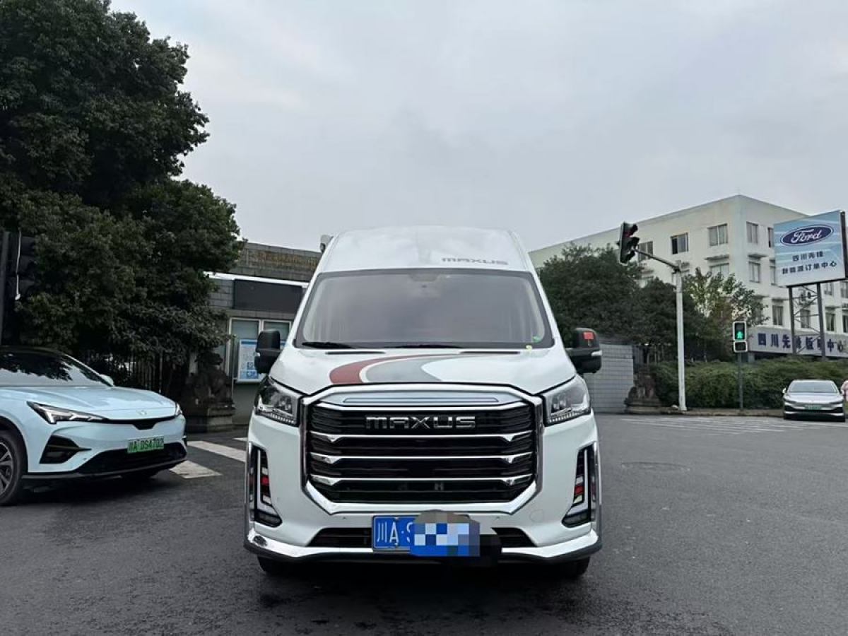 上汽大通 上汽大通MAXUS V100  2023款 2.0T旅行家V100 水廬版縱床圖片