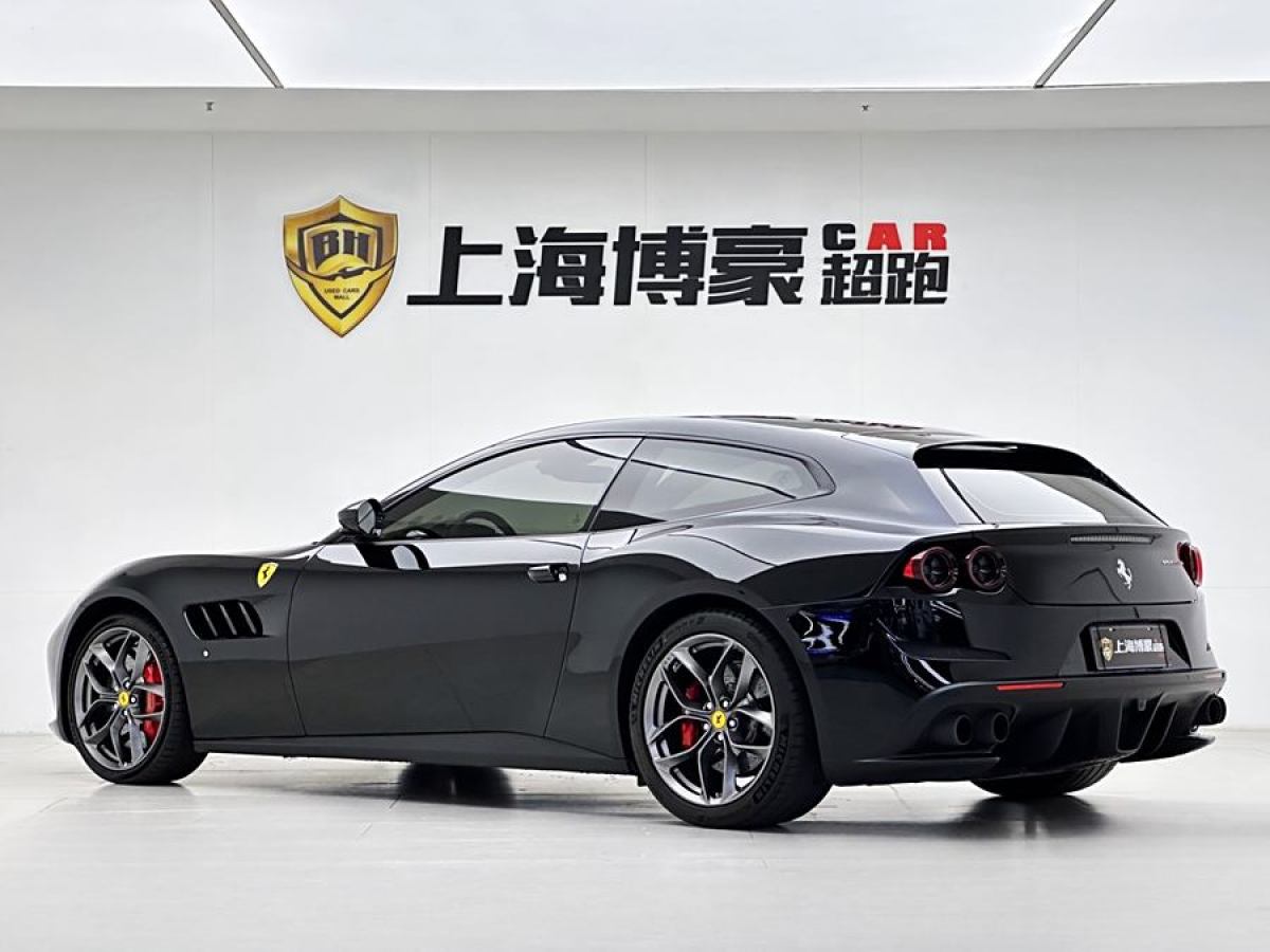 法拉利 GTC4Lusso  2017款 3.9T V8圖片