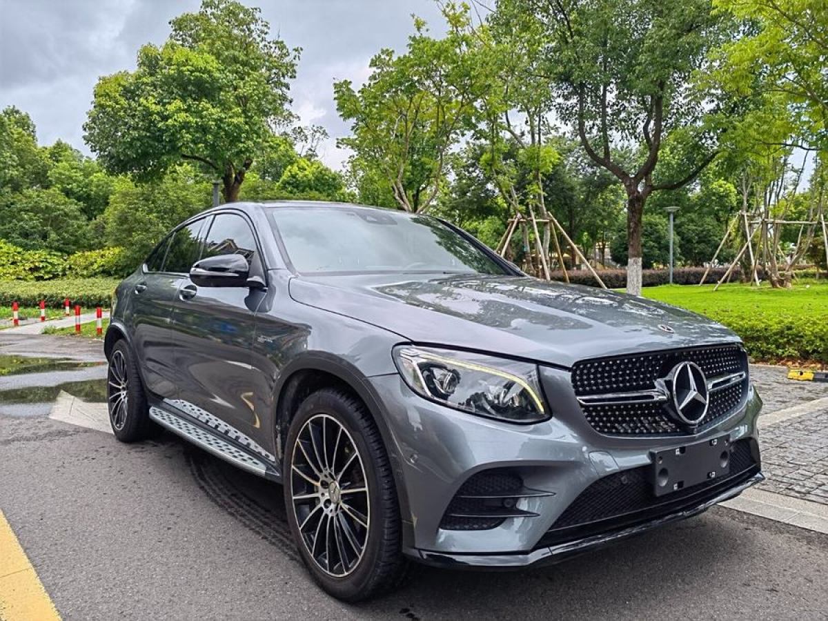 奔馳 奔馳GLC轎跑 AMG  2017款 AMG GLC 43 4MATIC 轎跑SUV圖片