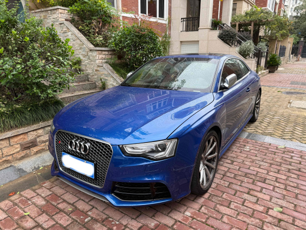 奥迪 奥迪RS 5  2014款 RS 5 Coupe 特别版