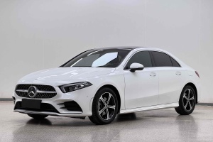 奔馳A級 奔馳 改款 A 200 L 運(yùn)動(dòng)轎車時(shí)尚型