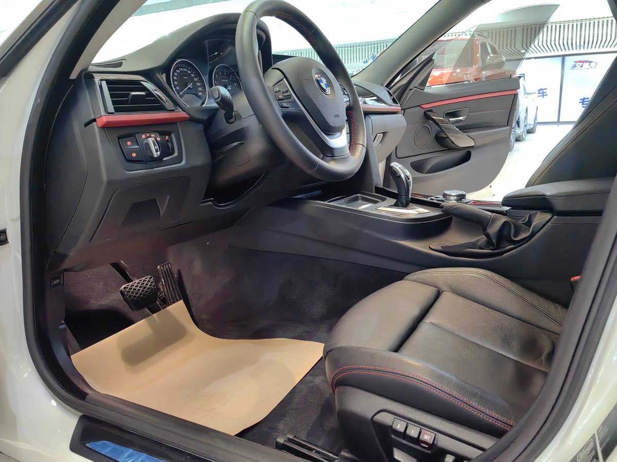 宝马 宝马4系  2014款 428i  xDrive Gran Coupe 设计套装型图片