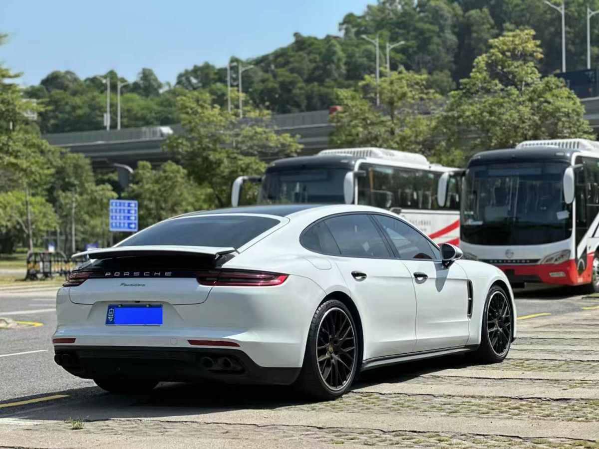 2020年1月保時捷 Panamera 