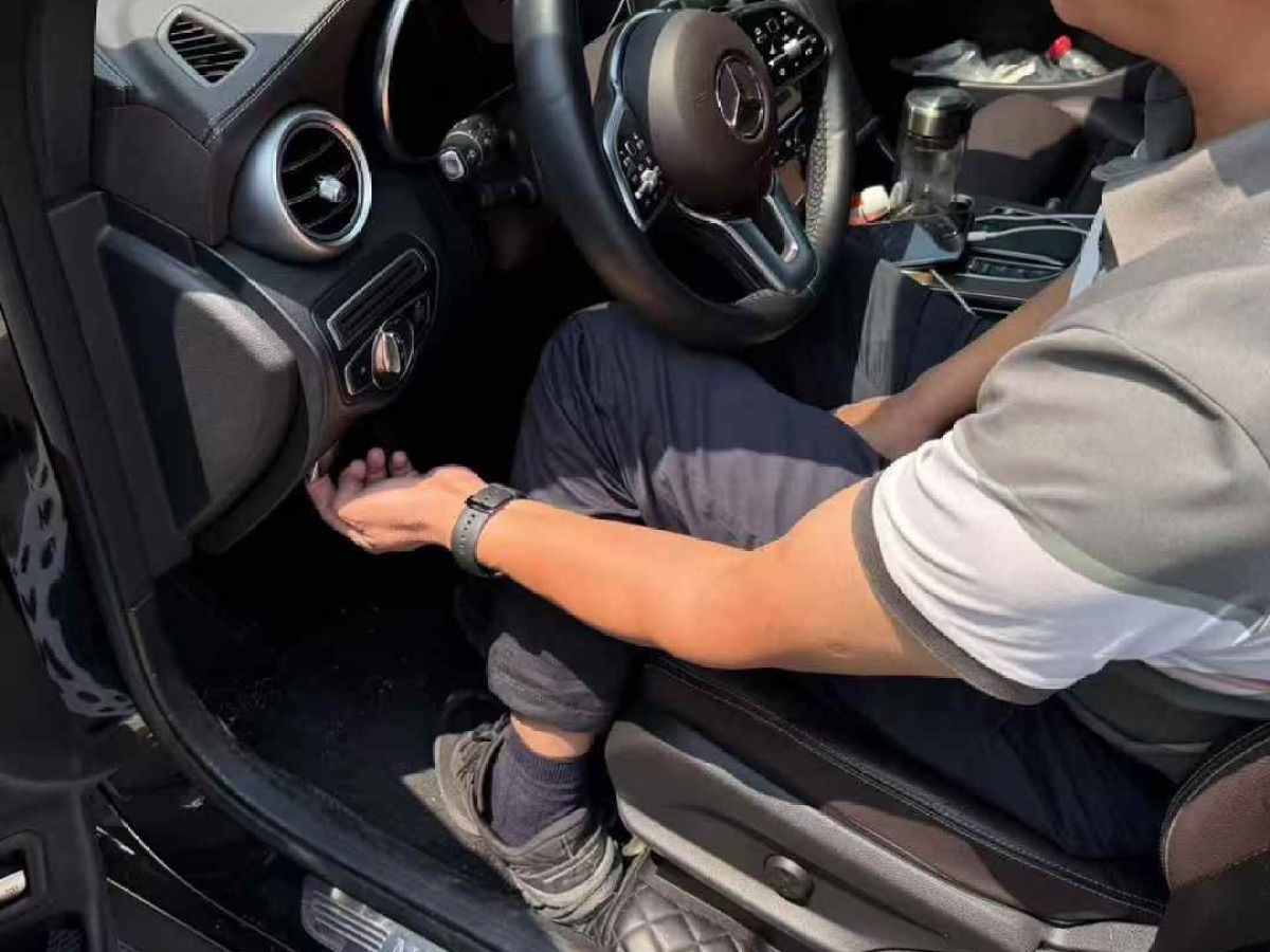 奔馳 奔馳GLC  2023款 GLC 300 4MATIC 轎跑SUV圖片