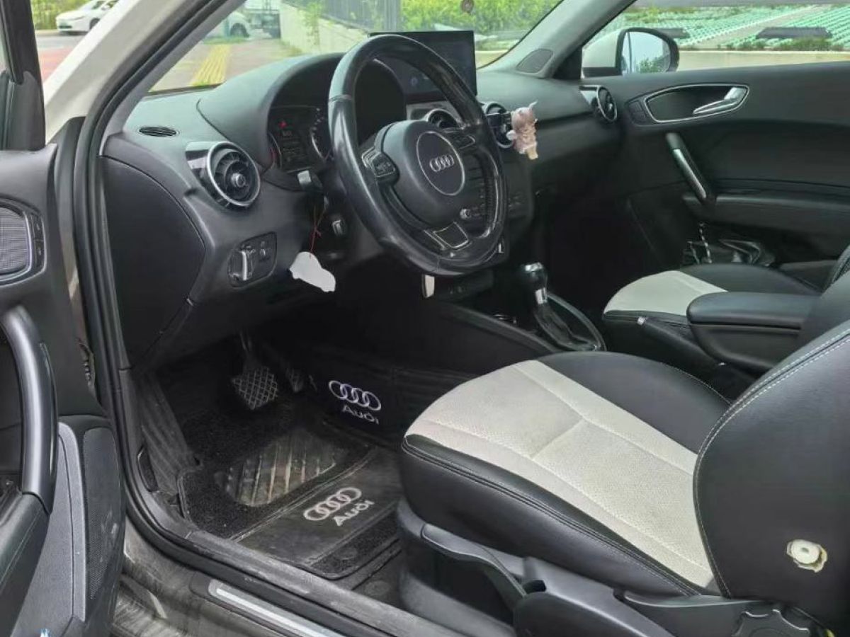 奧迪 奧迪A1  2012款 1.4 TFSI Ego圖片