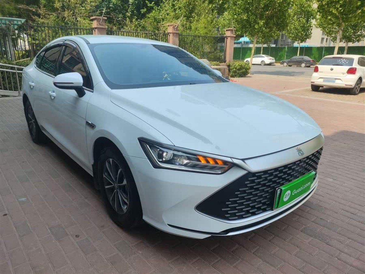 比亞迪 秦PLUS  2024款 榮耀版 DM-i 55KM領先型圖片