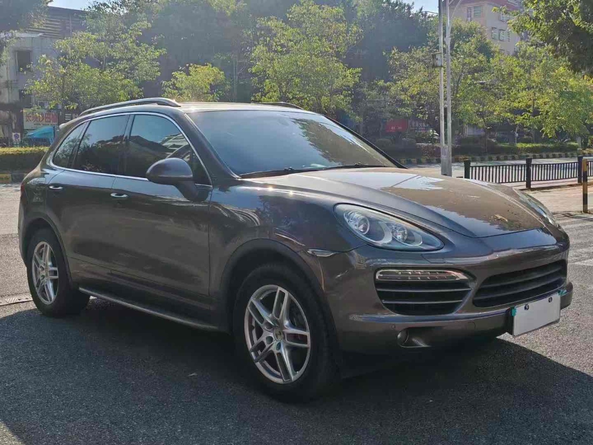 2012年4月保時(shí)捷 Cayenne  2011款 Cayenne 3.0T