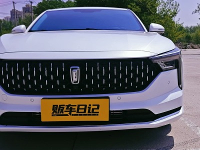 2024年11月 奔騰 B70 1.5T 自動(dòng)悅享型70周年紀(jì)念版圖片