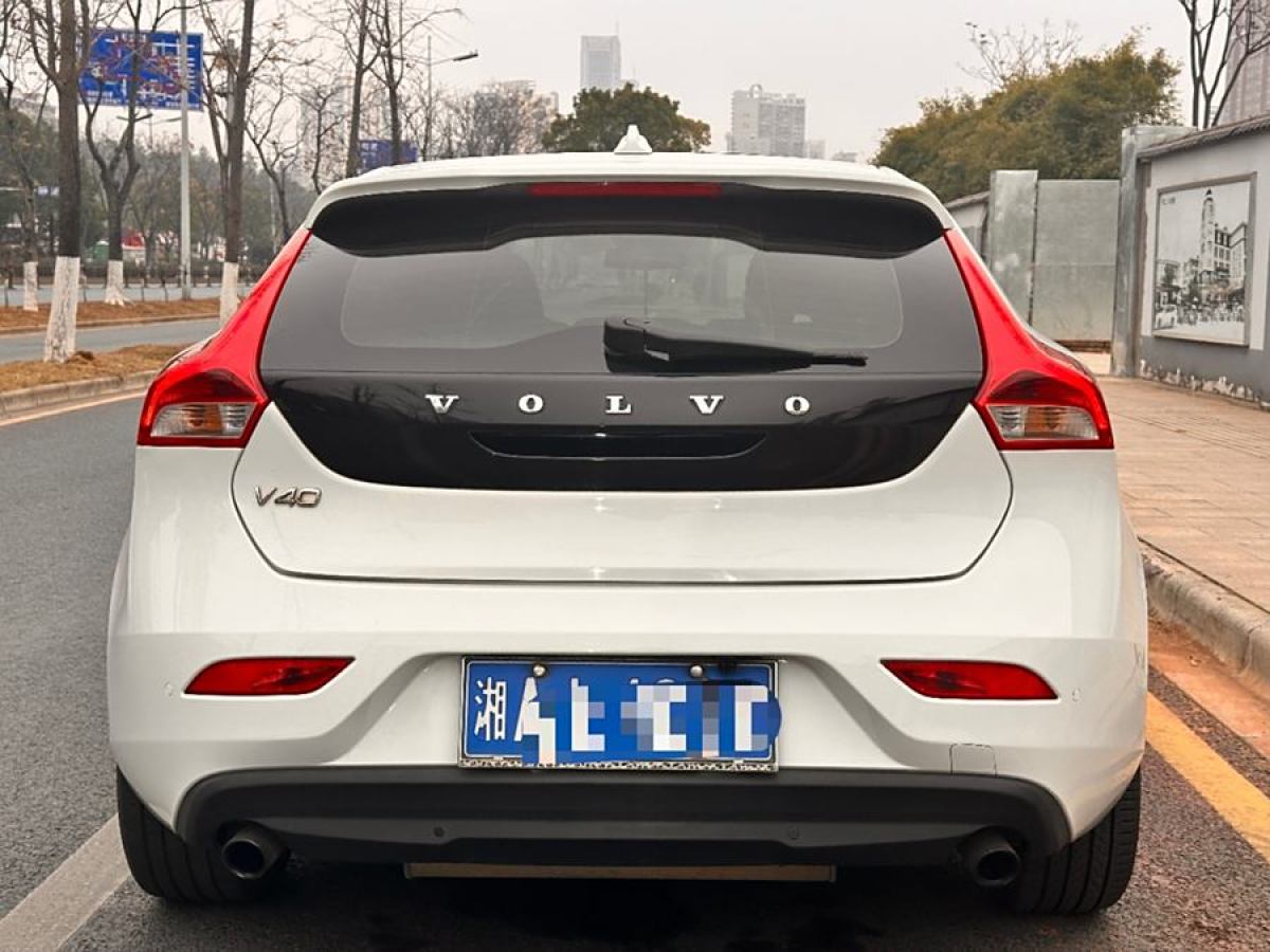 沃爾沃 V40  2015款 1.6T 智雅版圖片