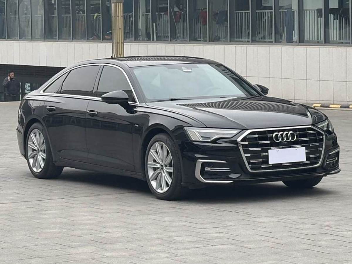 奧迪 奧迪A6L  2023款 改款 45 TFSI 臻選動感型圖片