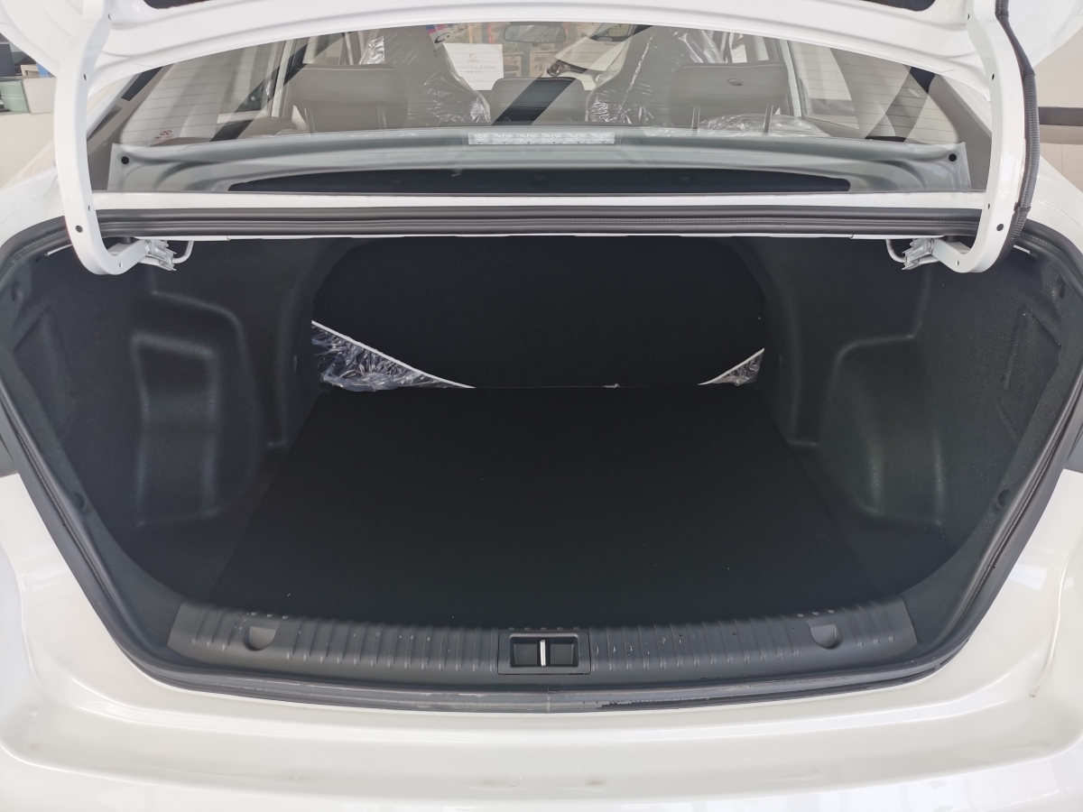 北汽新能源 北京EU5 PLUS  2021款 R500 優(yōu)享版圖片