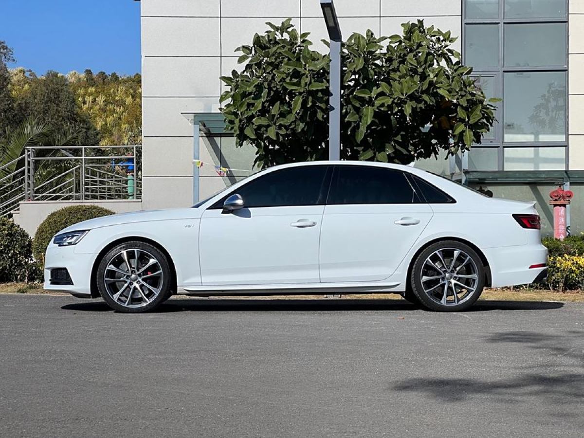 2019年10月奧迪 奧迪S4  2018款 S4 3.0TFSI