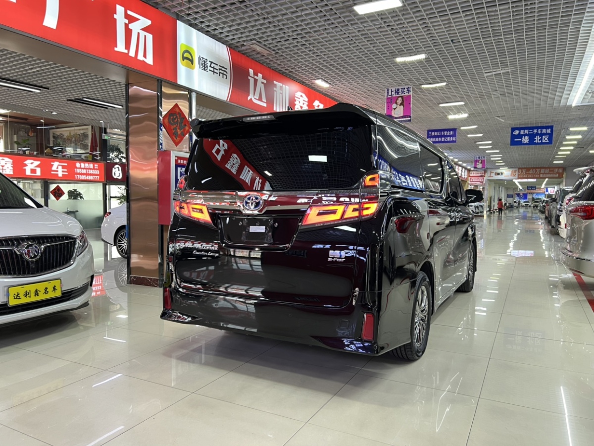豐田 威爾法  2021款 皇冠 雙擎 2.5L HV尊貴版圖片