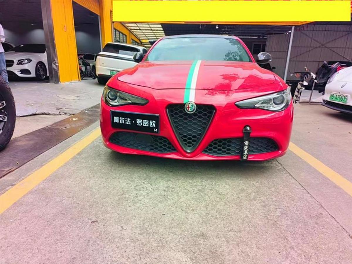 2019年5月阿爾法·羅密歐 Giulia  2017款 2.0T 280HP 豪華版