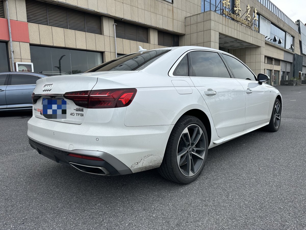 奧迪 奧迪A4L  2022款 40 TFSI 時(shí)尚動(dòng)感型圖片