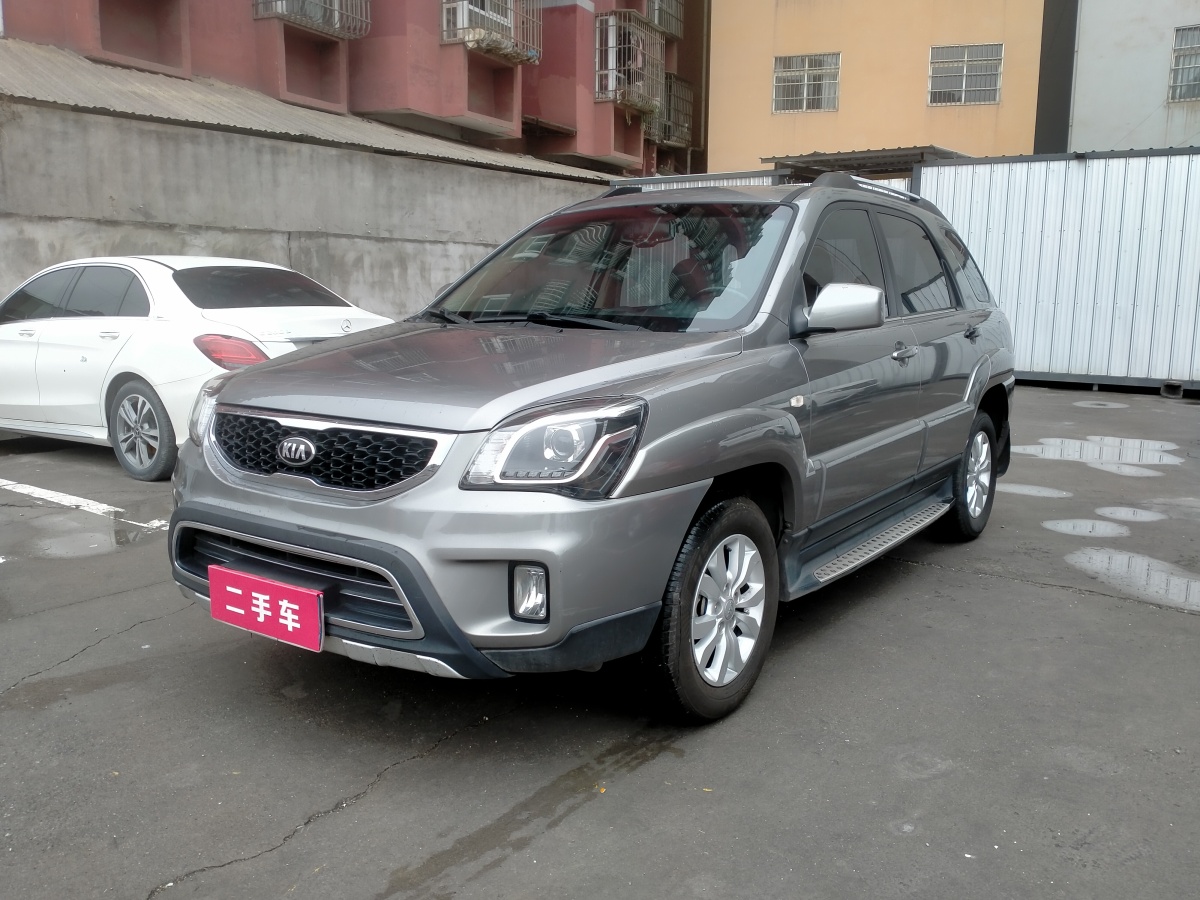 起亞 獅跑  2013款 2.0L 自動(dòng)兩驅(qū)版GL圖片