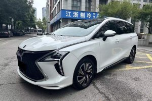 風(fēng)行游艇 東風(fēng)風(fēng)行 1.5T DCT逐浪版