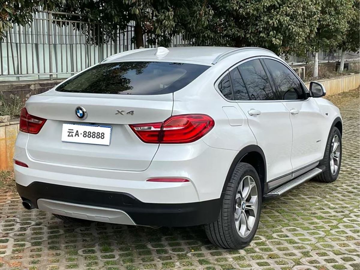 寶馬 寶馬X4  2014款 xDrive20i X設(shè)計套裝圖片