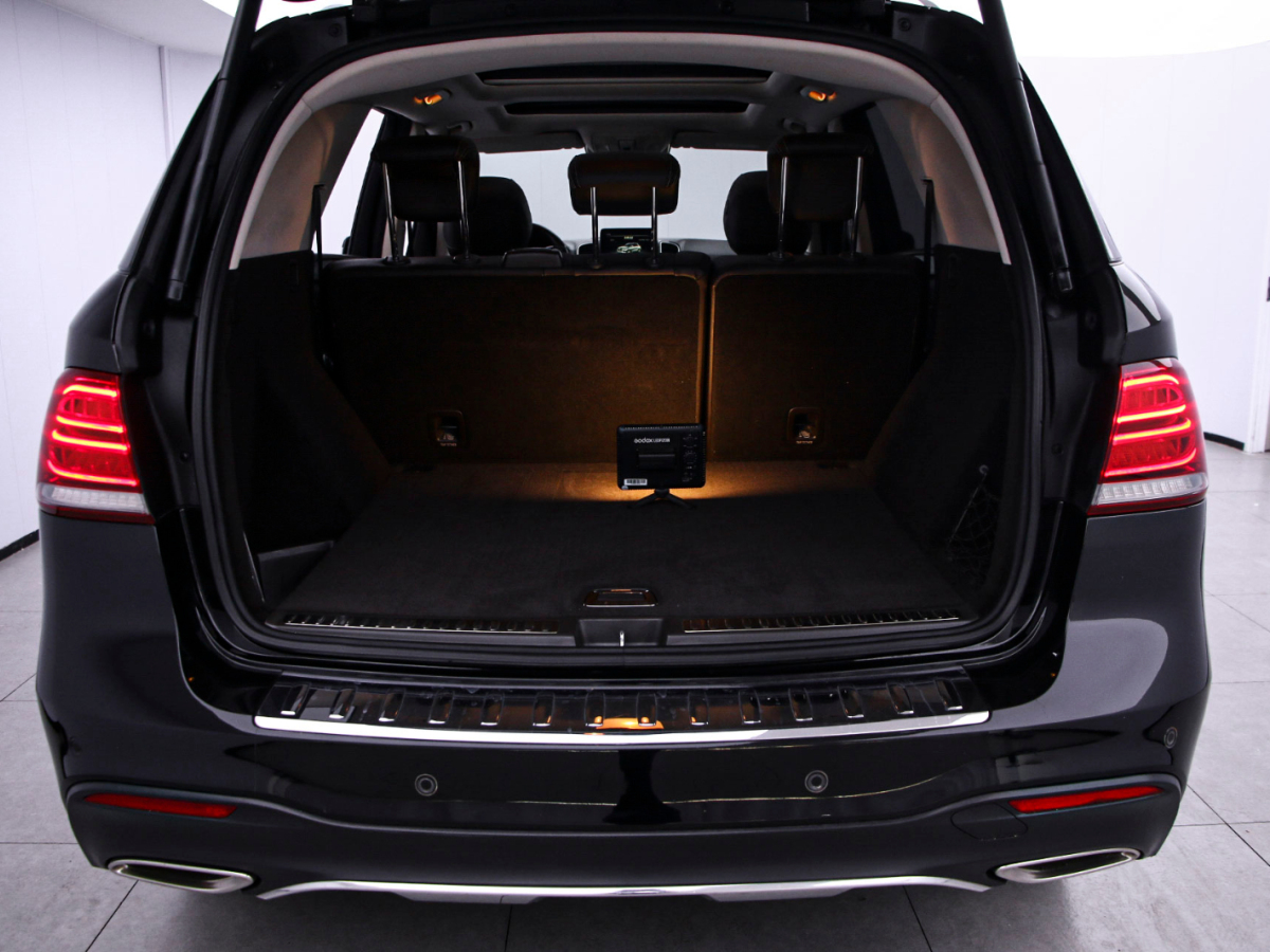奔馳 奔馳GLE 2016款 GLE 320 4MATIC 豪華型圖片