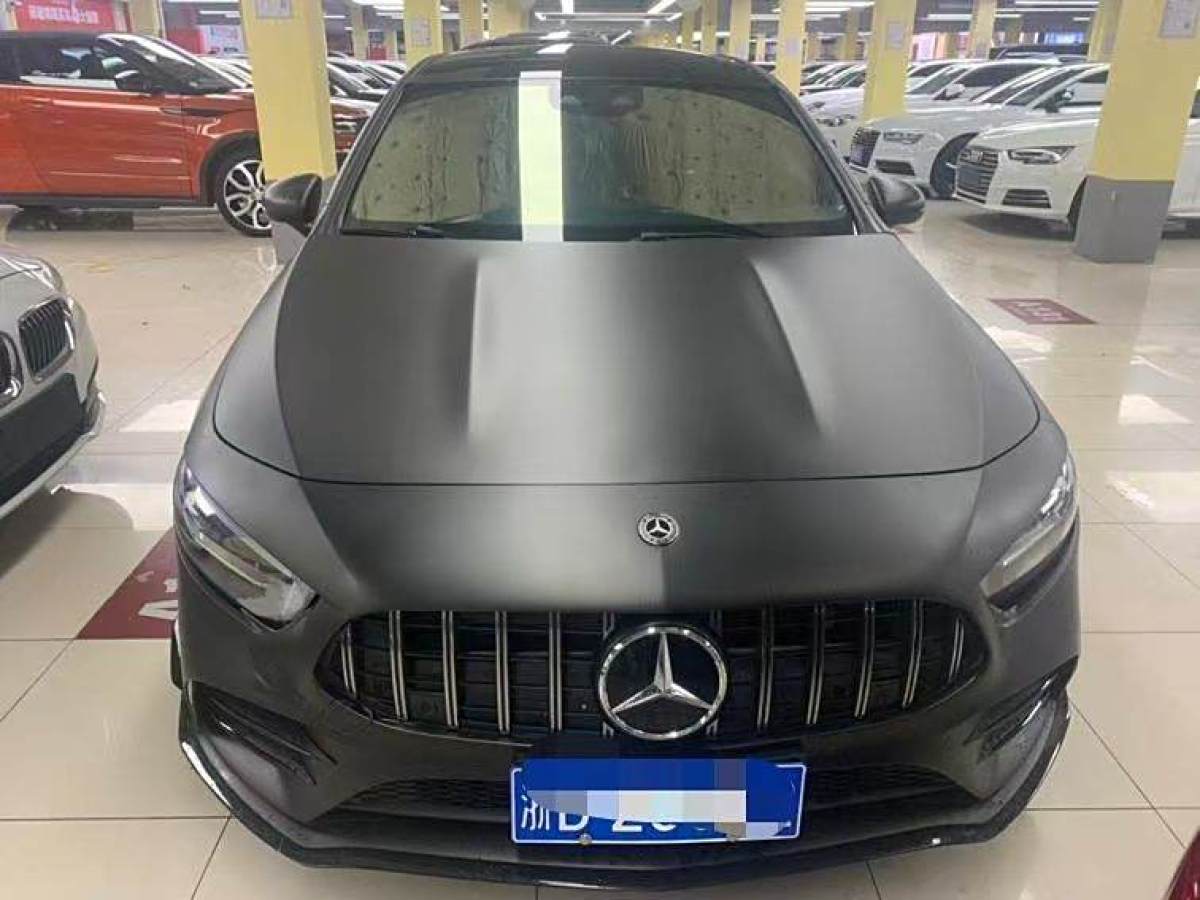 奔馳 奔馳A級AMG  2022款 AMG A 35 L 4MATIC 熾夜特別版圖片